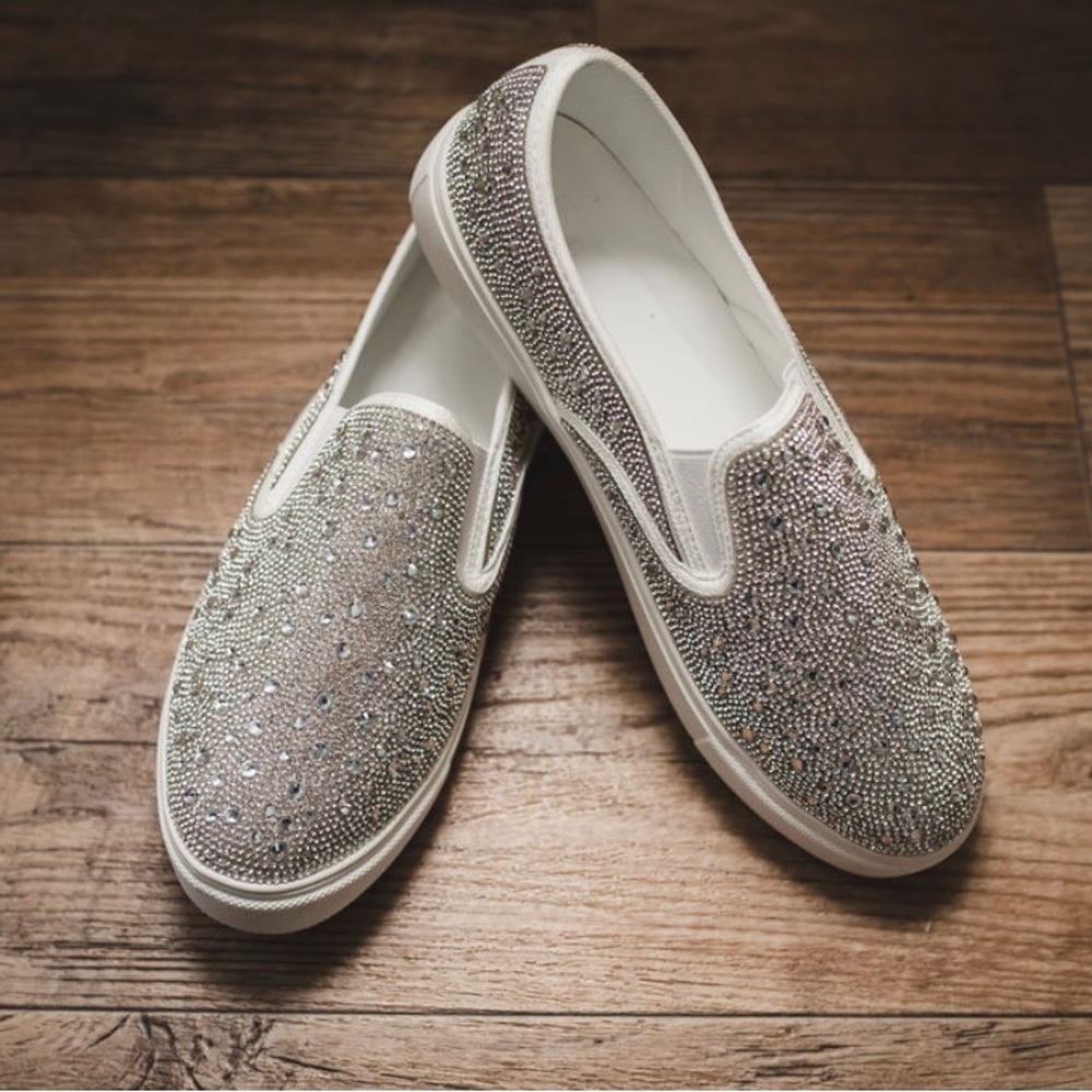 David’s bridal glittery flat shoes